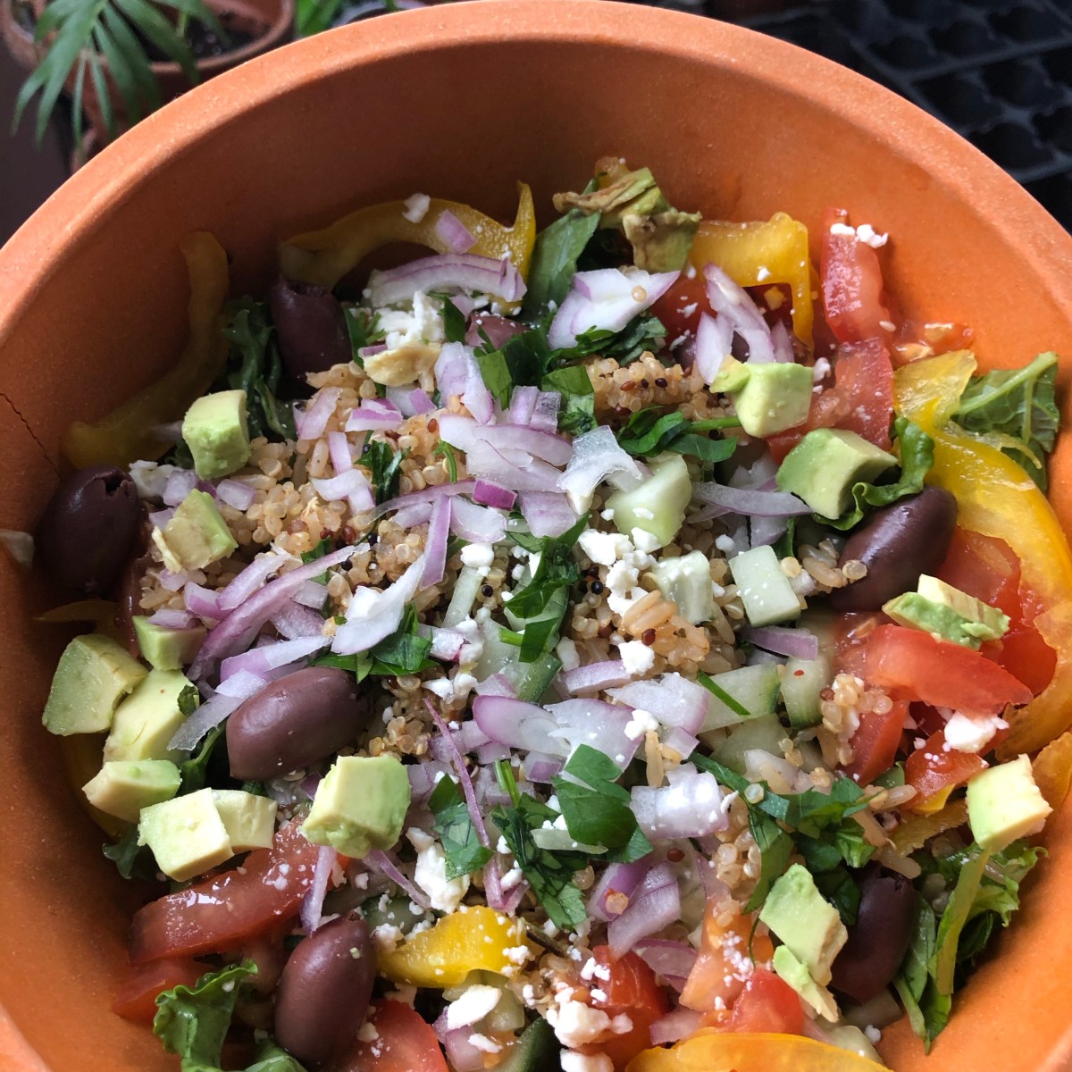 Super Easy Mediterranean Style&nbsp;Salad!