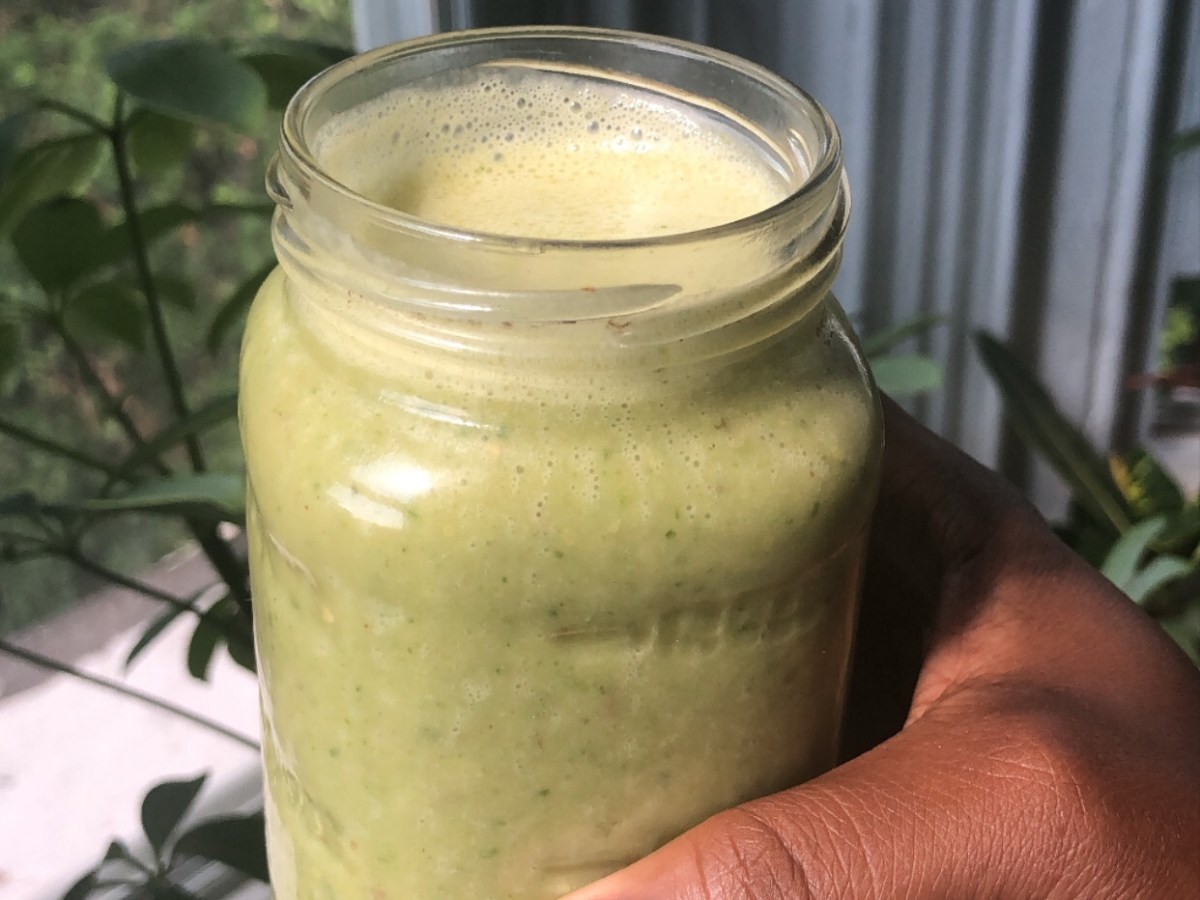 A Post-Workout Smoothie: Kale, Banana, and Peanut Butter&nbsp;Fusion!