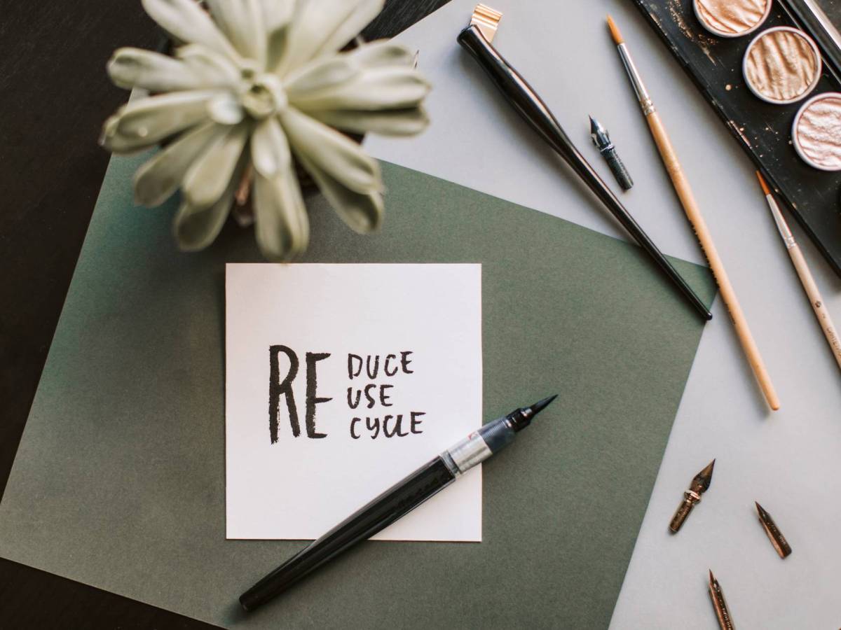 10 Simple Eco-Friendly Ideas for Your Home + Garden and Why Reusing is&nbsp;Important!